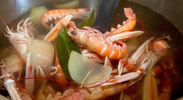 Réussir son court-bouillon de langoustines du Port de la Cotinière